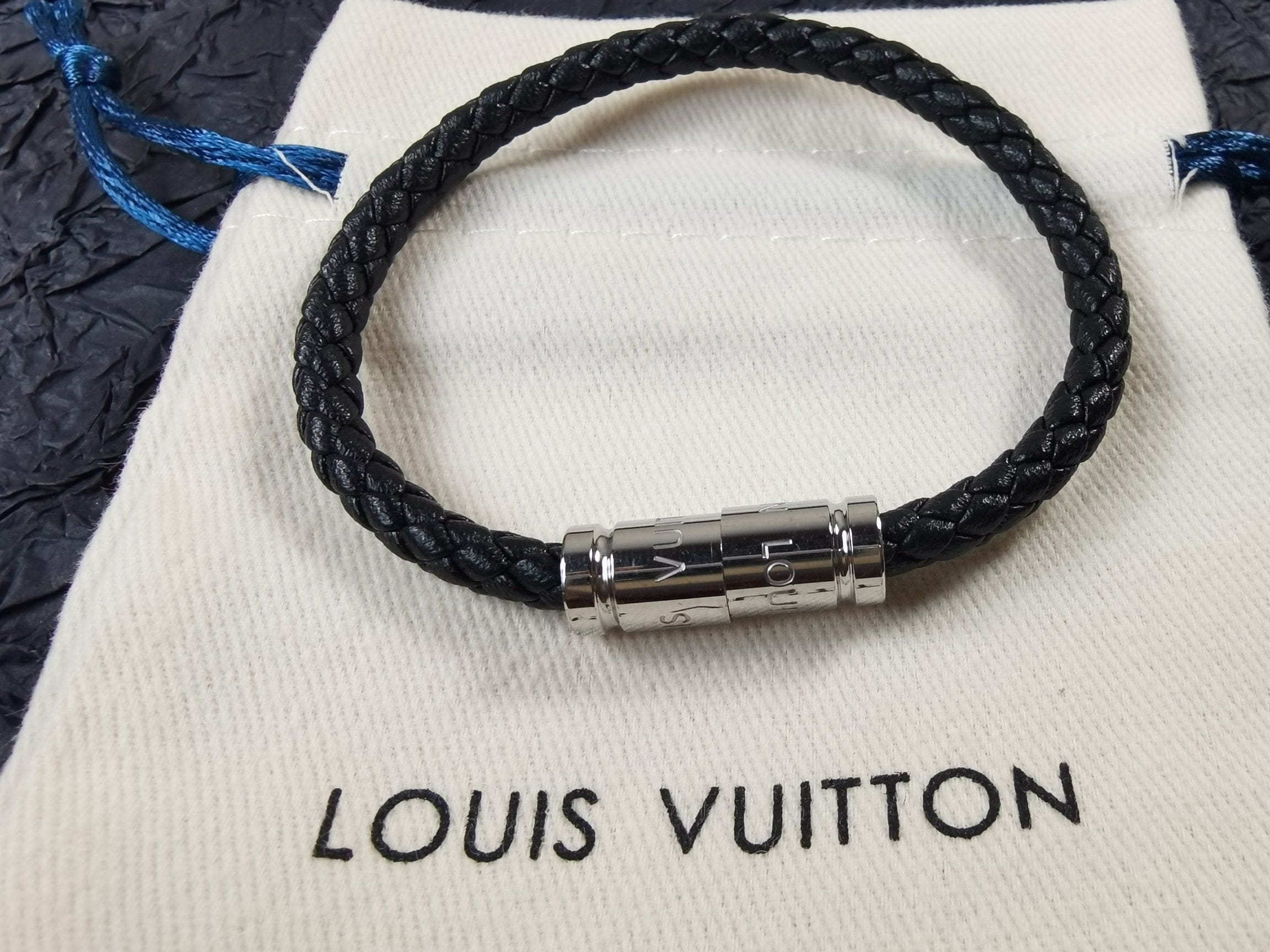 18K Louis Vuitton Keep It Bracelet