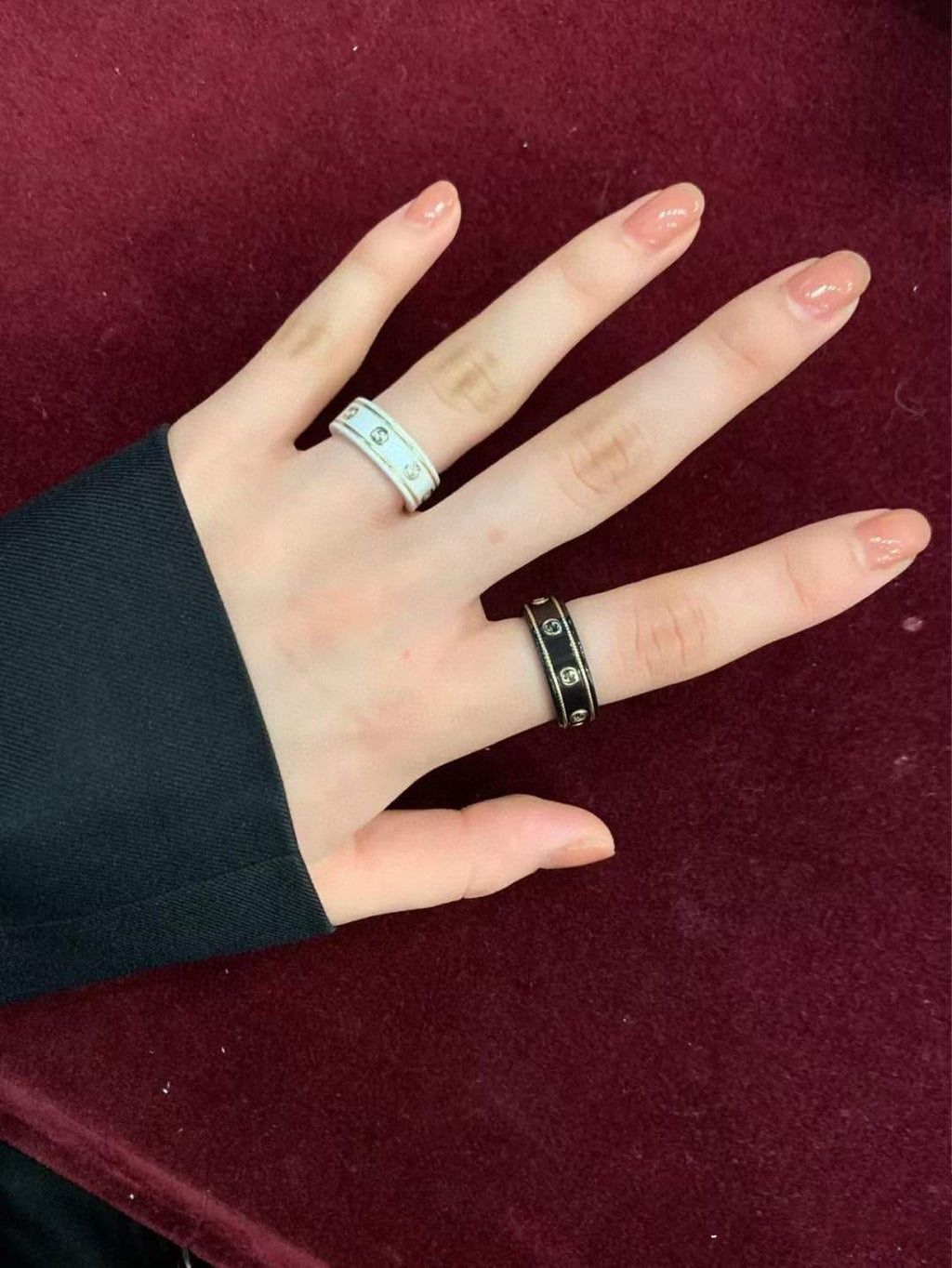 18K Double Gucci Interlocking Gucci Icon Black Corundum Ring