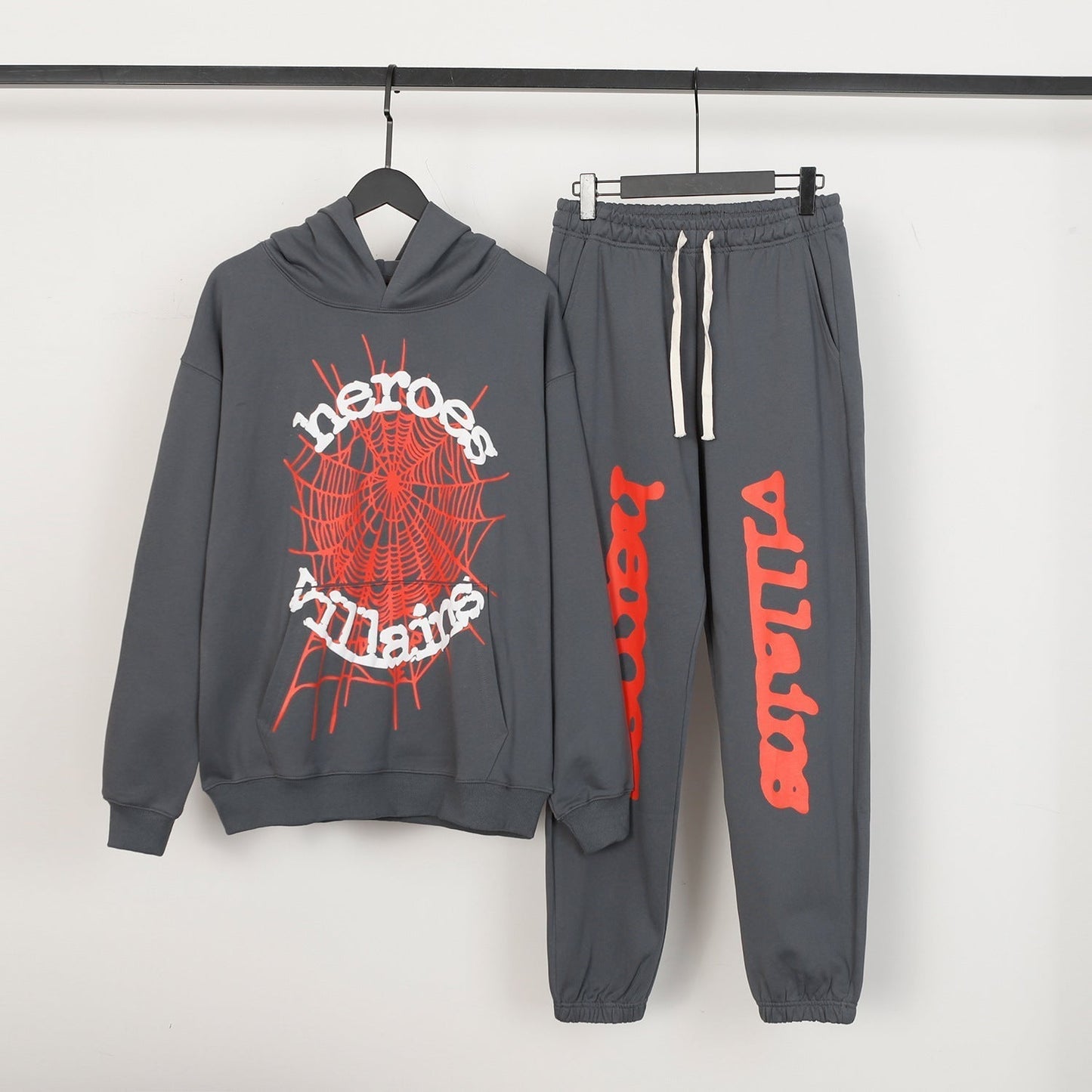 Sp5der Outfit:Hoodie/Sweatpants (Separate Purchase Options)