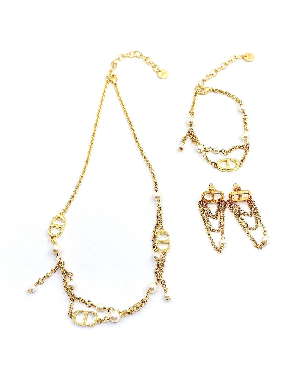 18K Dior Pearl Necklace