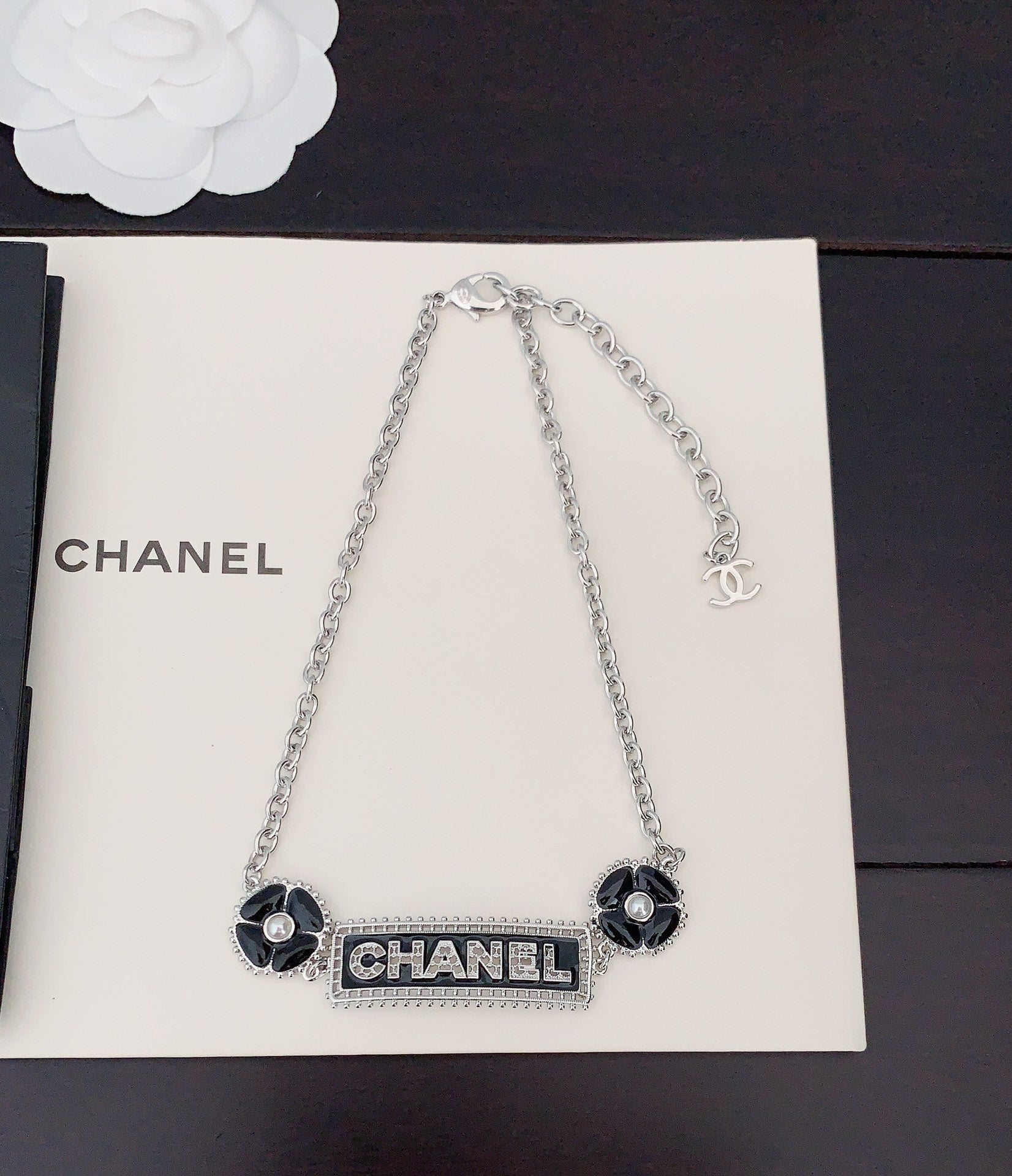 18K  Chanel Resin Diamonds Necklace