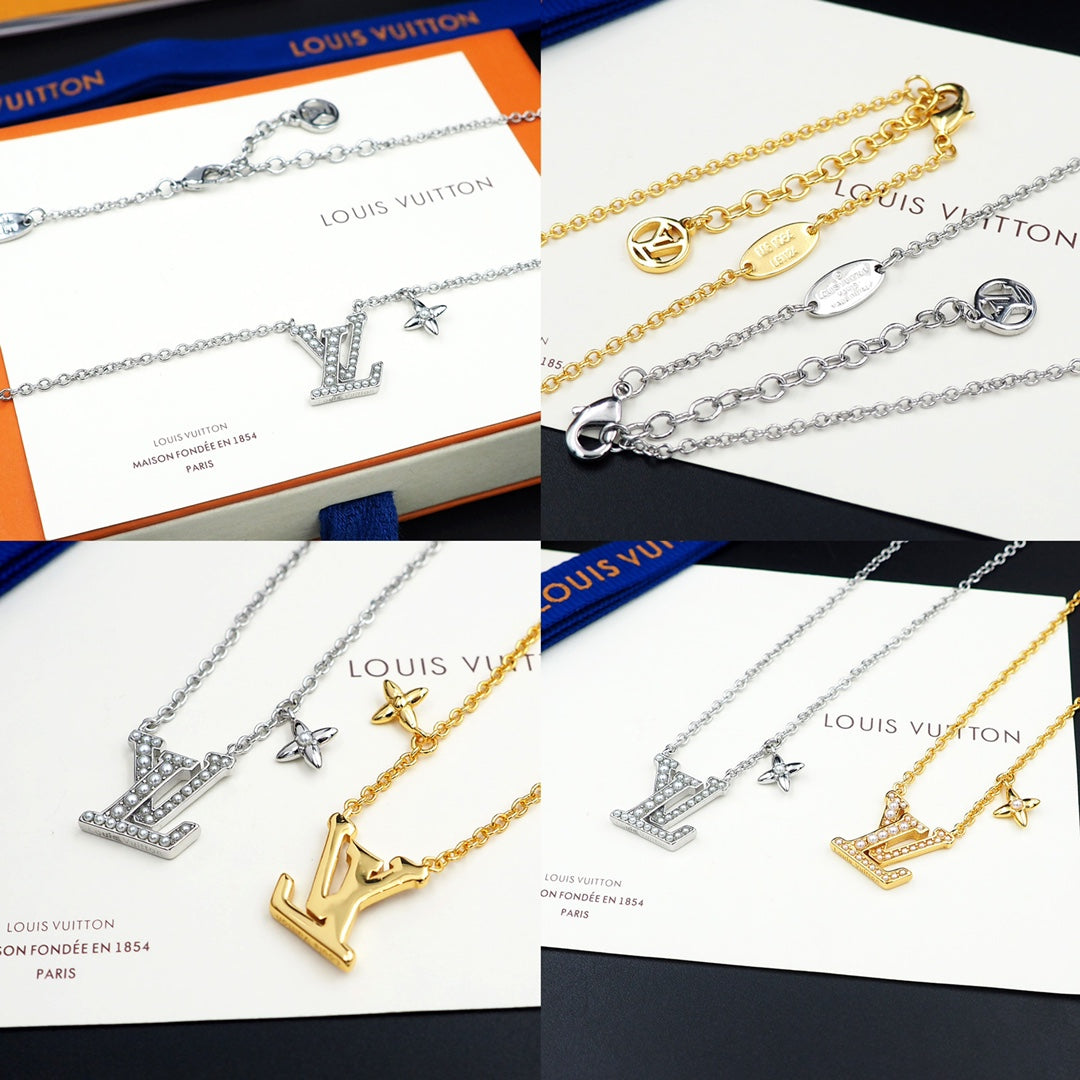 18K Louis Vuitton Iconic Pearls Necklace