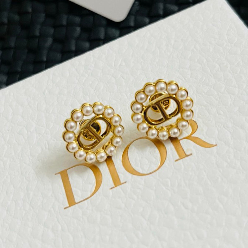 18K Dior Pearl Earrings