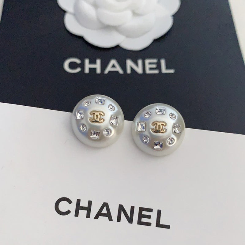 18K  Chanel Pearl Round Crystal Earrings