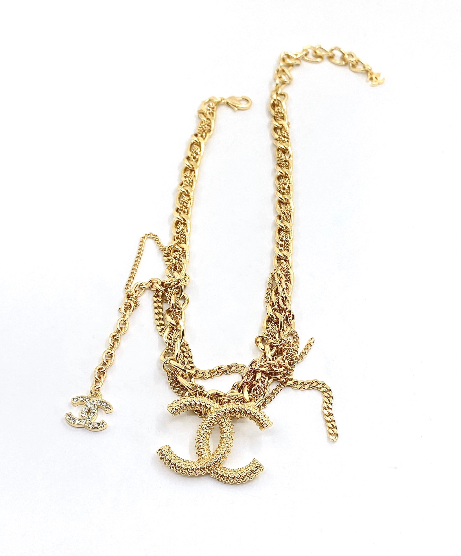 18K Classic  Chanel Necklace