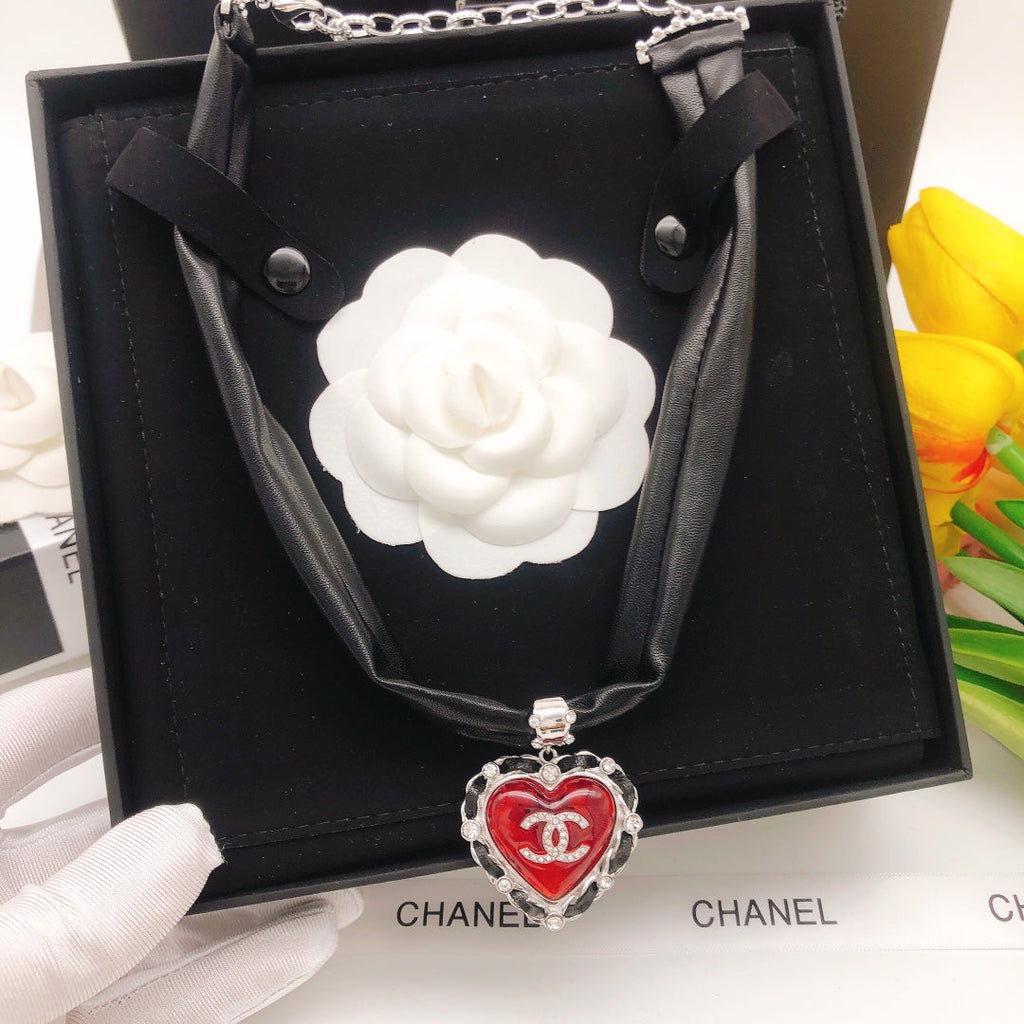 18K  Chanel 2021 Leather Choker Necklace