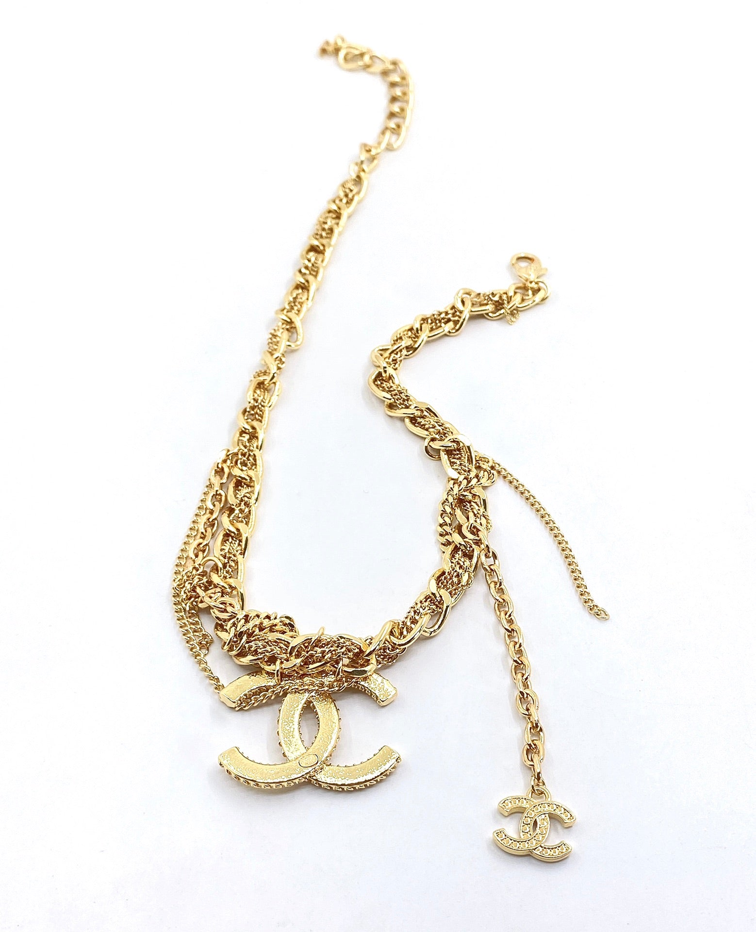 18K Classic  Chanel Necklace