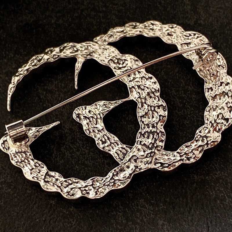 18K Double Gucci Crystal Brooch