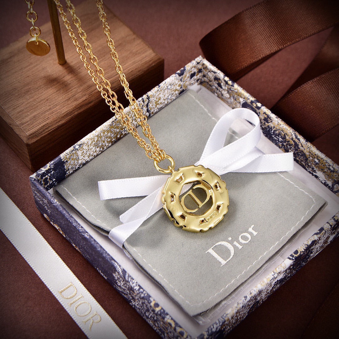 18K Petit Dior Pearls Necklace