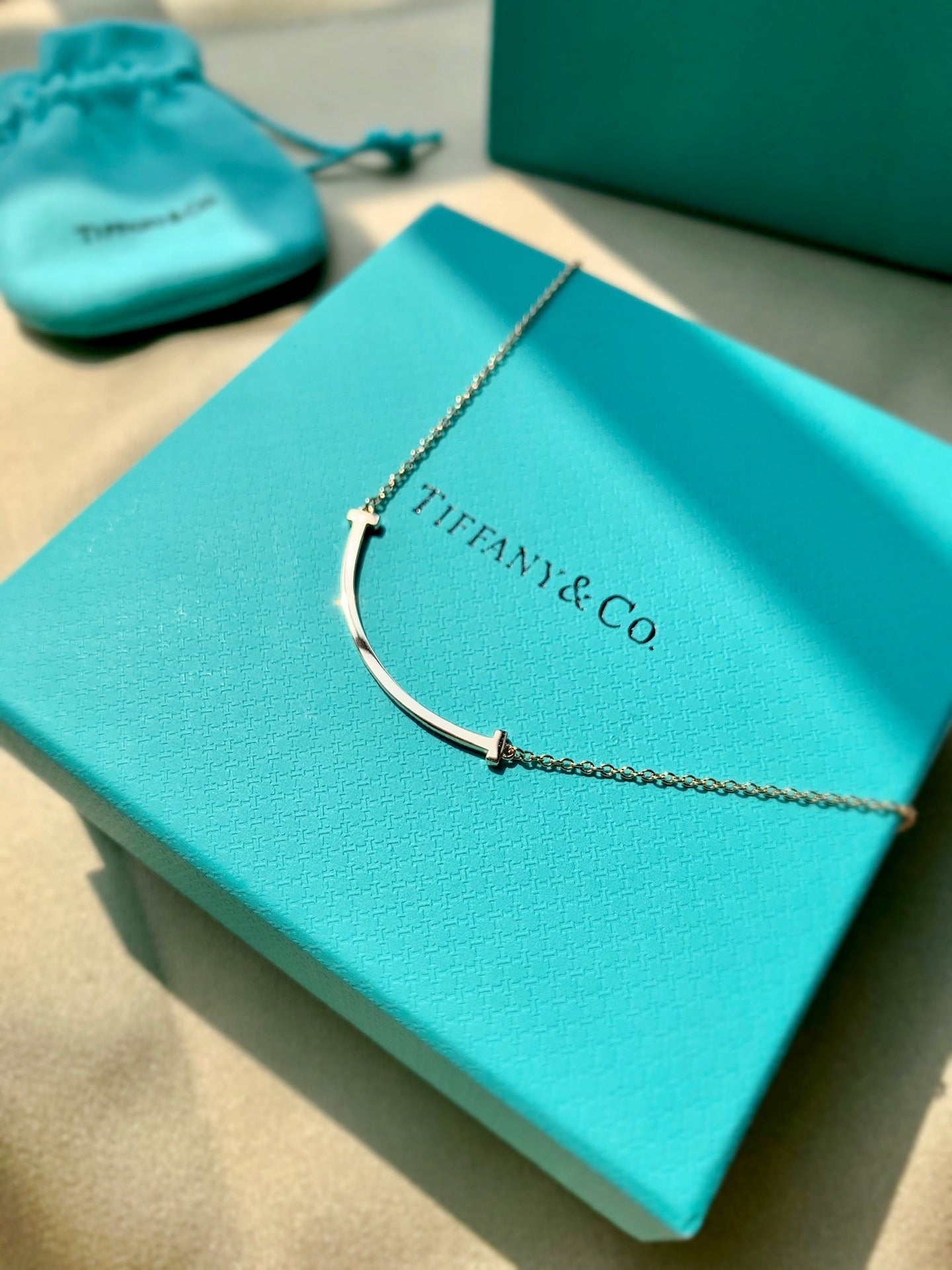 18K Tiffany Smile Pendant Necklace