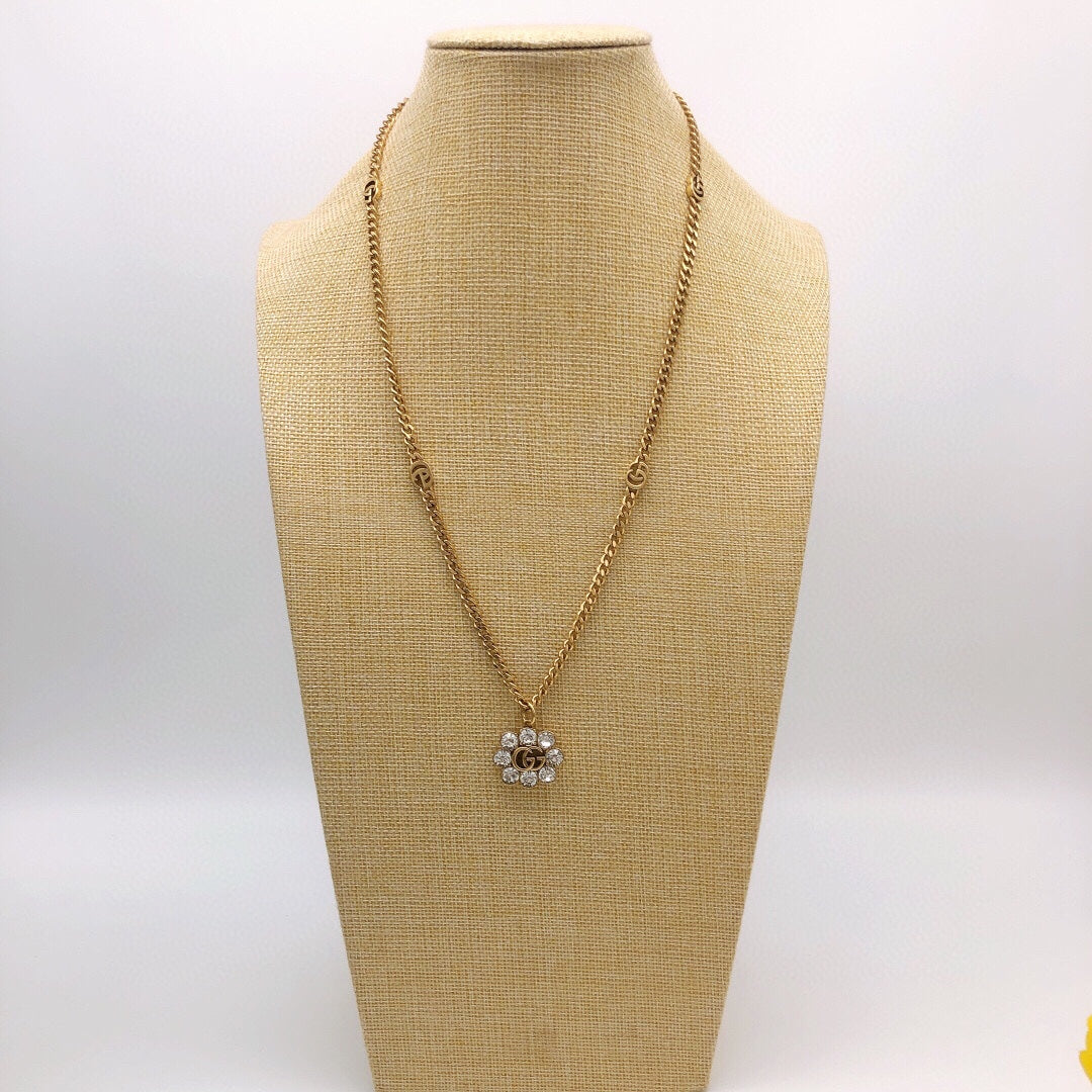 18K Double Gucci Flower Crystals Necklace